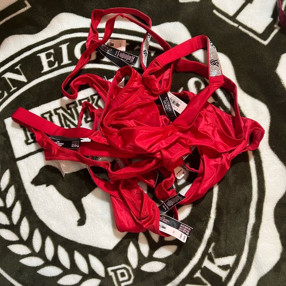 - Victoria secret Bling Shine Strap Brazilian Bottom💕NWT💕 - Picture 3 of 4